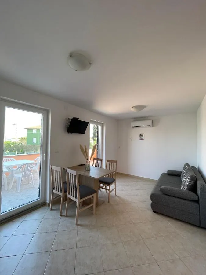 Segelboot Apartment Nerezine Croatia